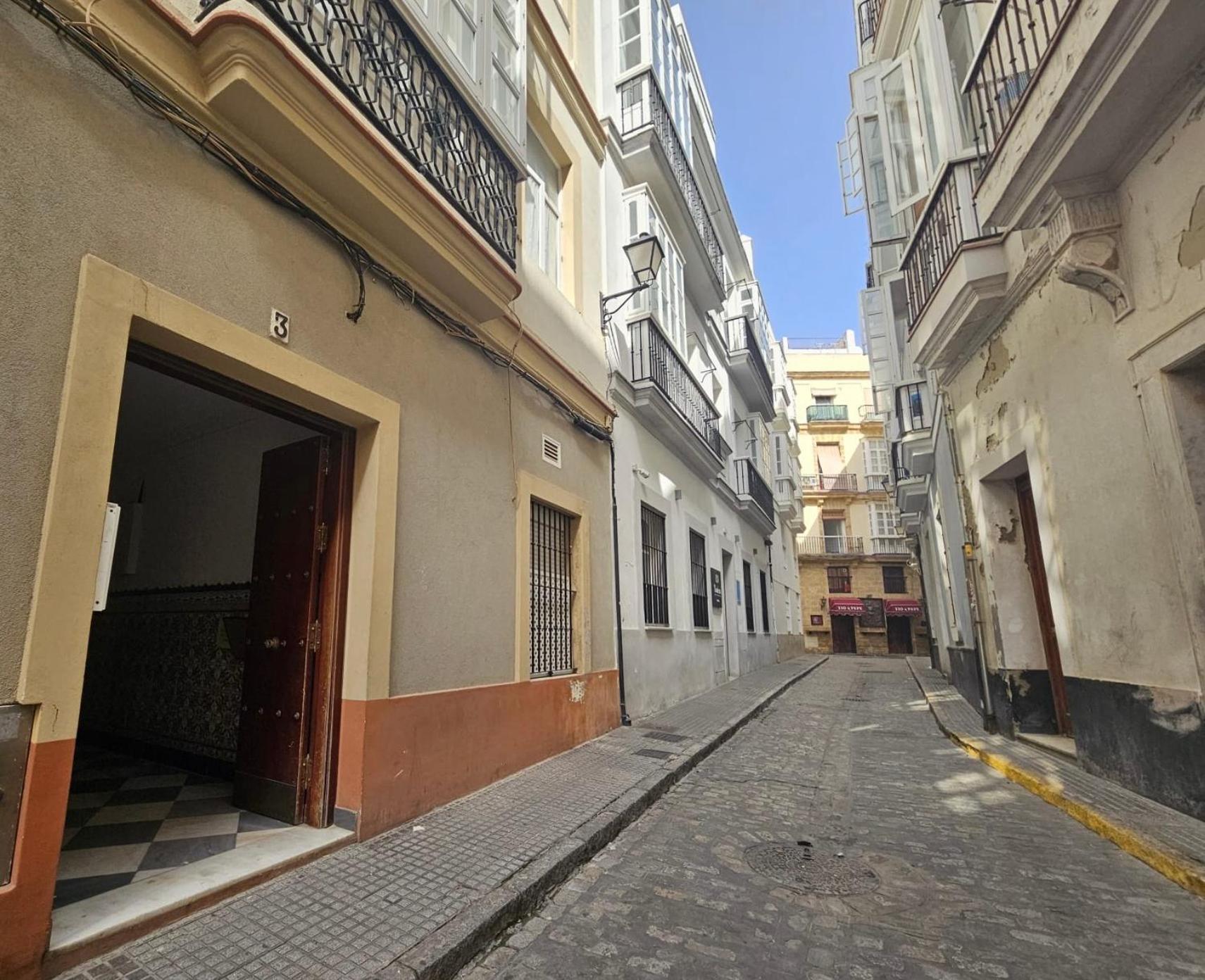 Casa Populi Cádis